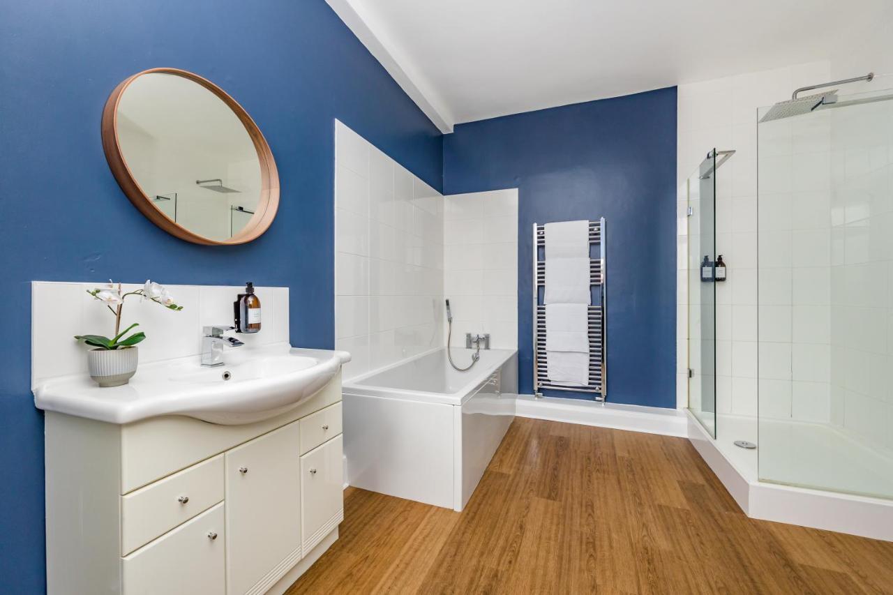 Ascot House Apartment Hurstpierpoint Bagian luar foto