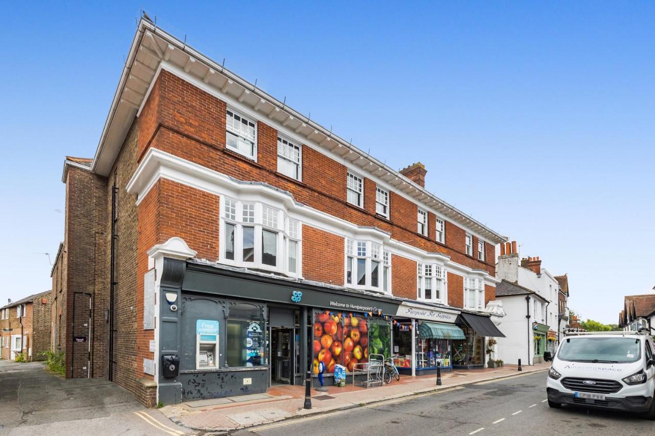 Ascot House Apartment Hurstpierpoint Bagian luar foto