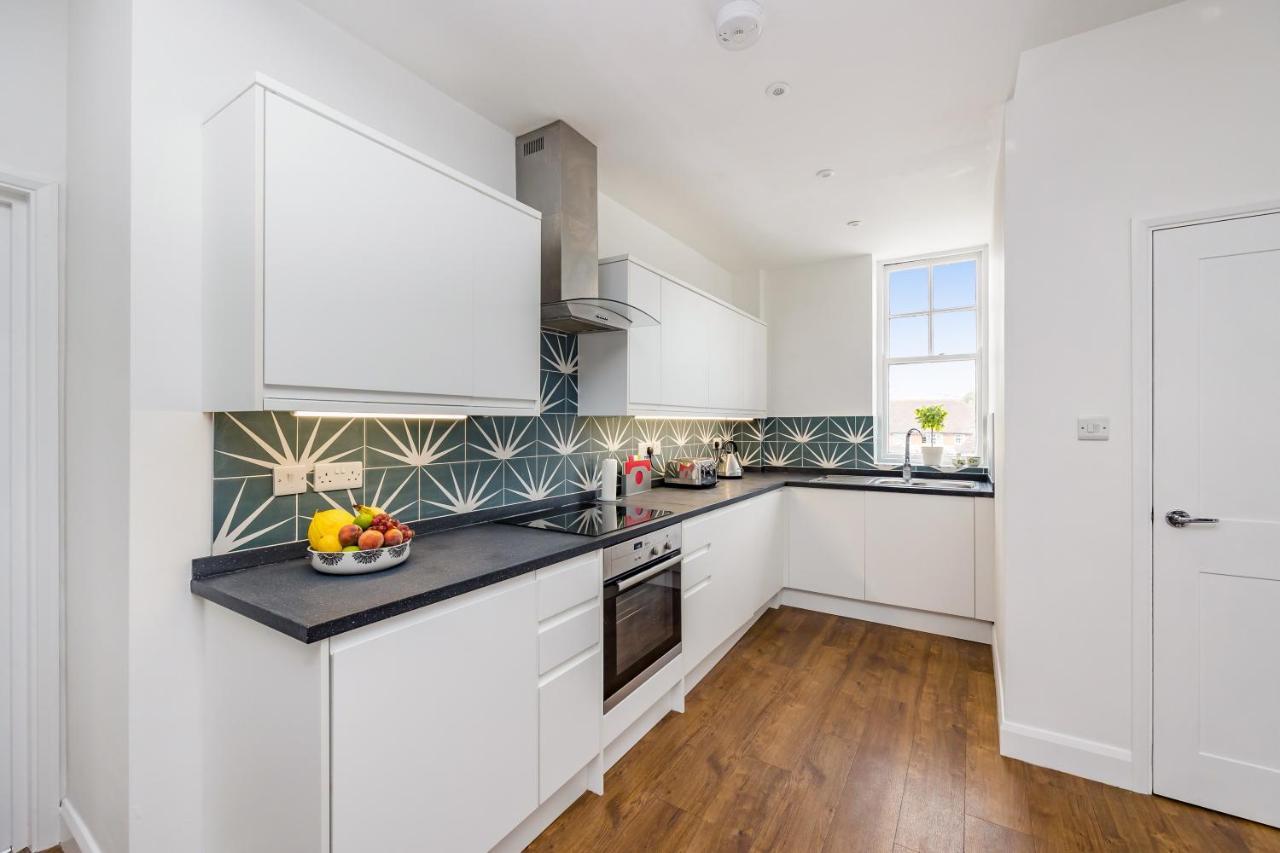 Ascot House Apartment Hurstpierpoint Bagian luar foto