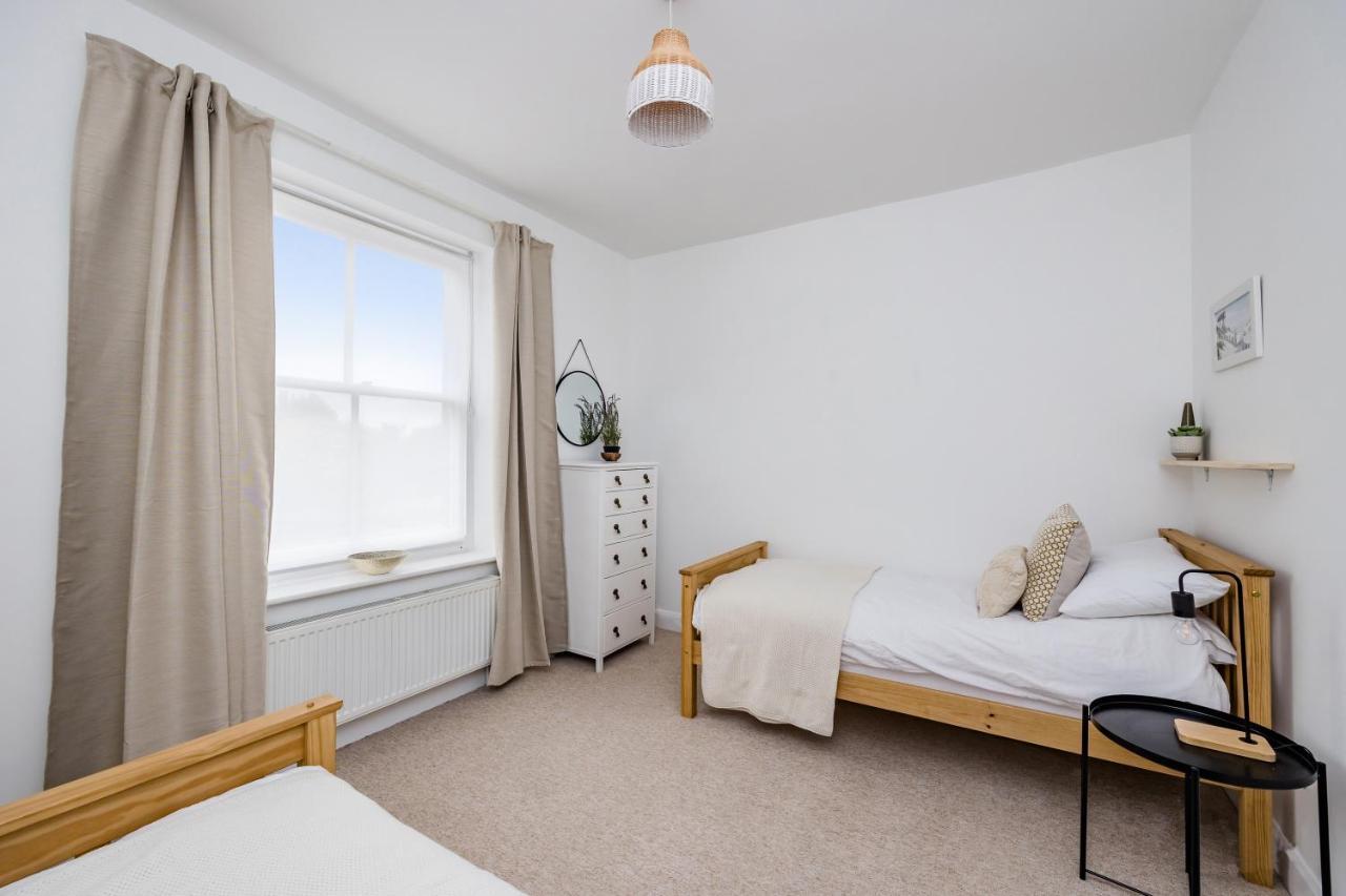 Ascot House Apartment Hurstpierpoint Bagian luar foto
